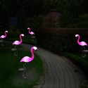 Saulės energija įkraunamas šviestuvas "Puikusis flamingas"