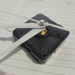 Tylus kvarcinis sieninio laikrodžio mechanizmas