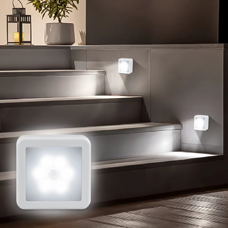 3 vnt. belaidžių, patogių 6 LED sieninių šviestuvų su judesio davikliu, 180° plataus diapazono jautrūs, IP44. Švelni šviesa naktį, kad nepasidarytumėte klaidų tamsoje. Stiprus lipnus pagrindas, tinka koridoriams, lauko laiptams, laiptinėms.