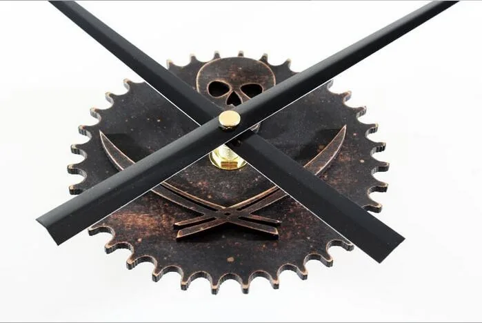 Sieninio laikrodžio mechanizmas "Karibų piratai"