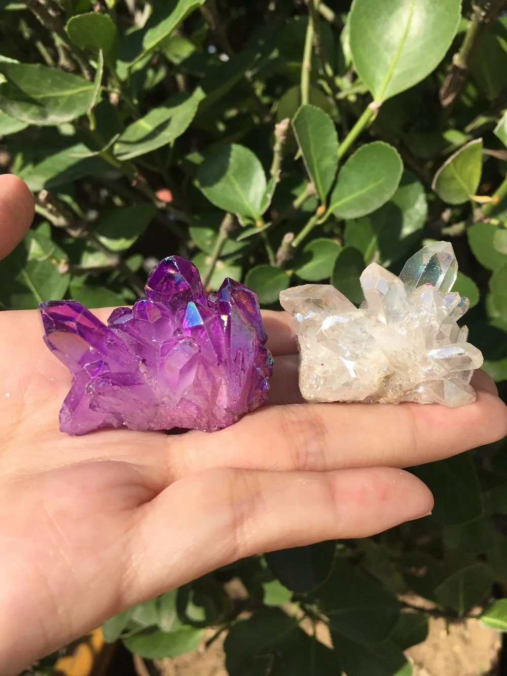 Natūralus mineralas "Violetinis ir baltas" (58 g)