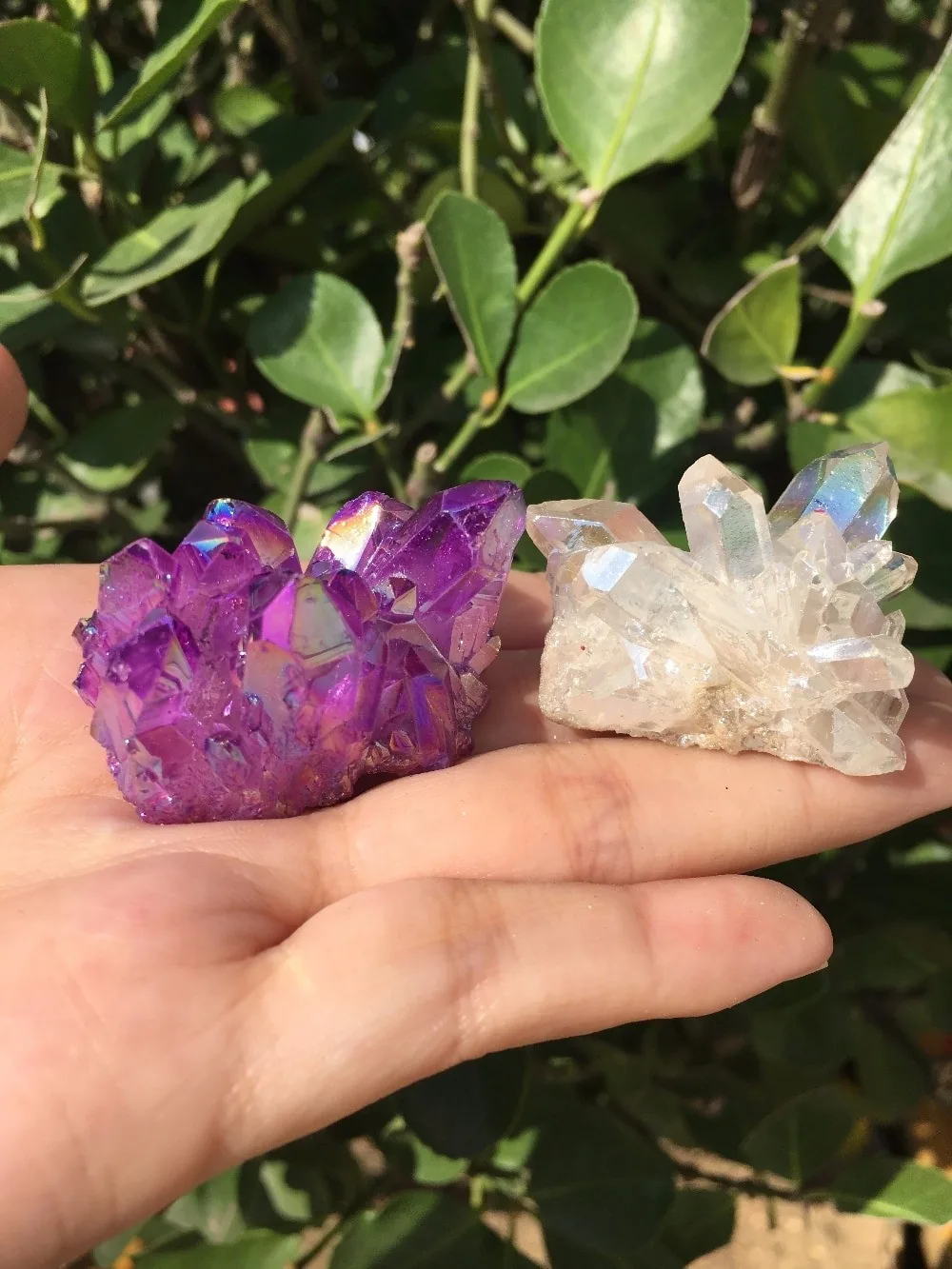 Natūralus mineralas "Violetinis ir baltas" (58 g)