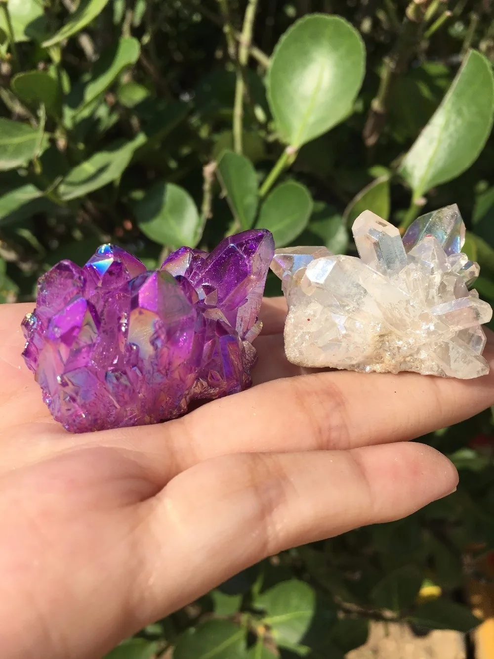 Natūralus mineralas "Violetinis ir baltas" (58 g)