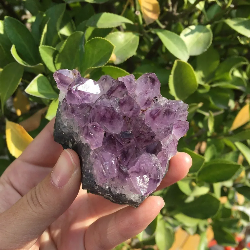 Natūralus mineralas "Violetinė Reiki 2" (ametisto kristalas