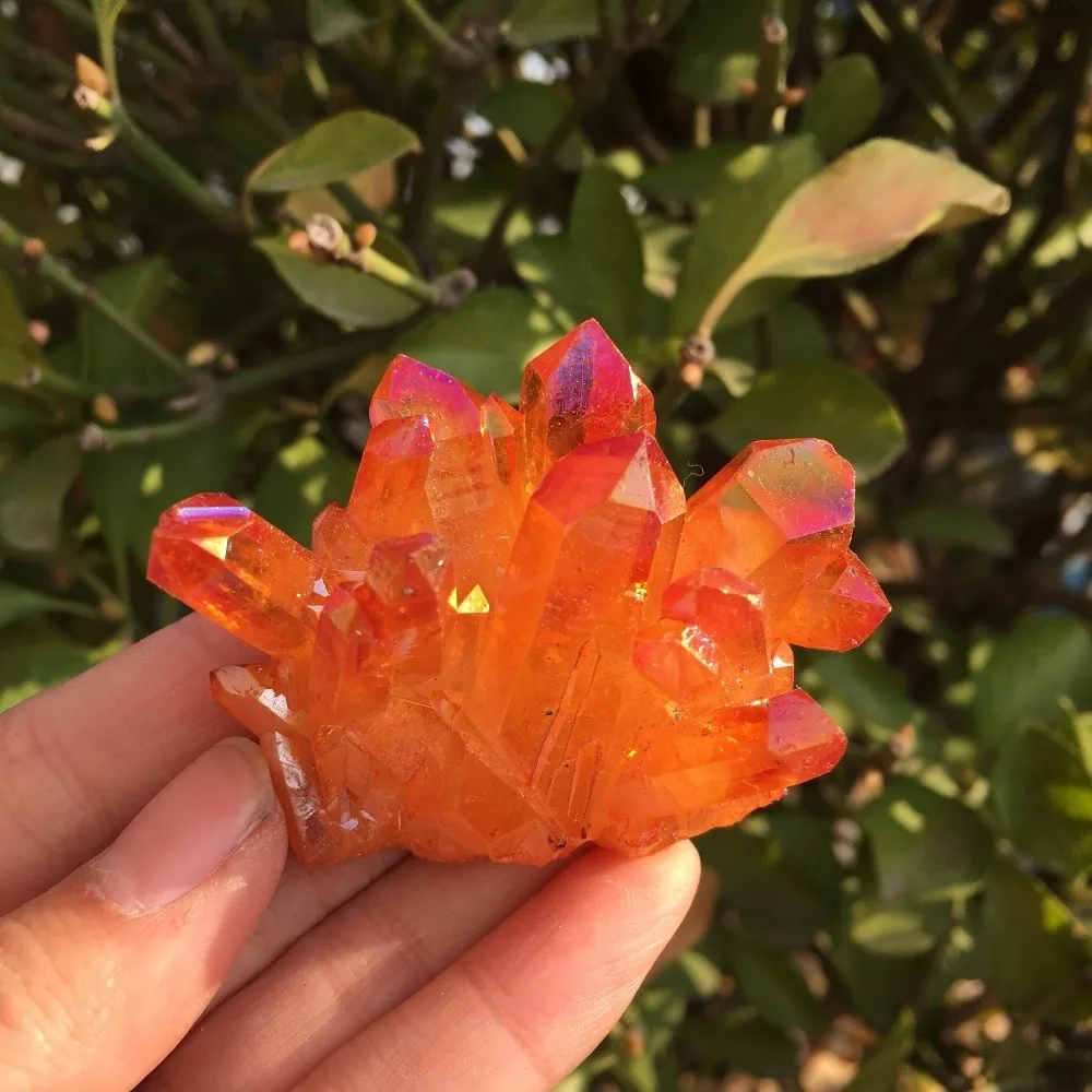Natūralus mineralas "Morkinė liepsna" (55 g)