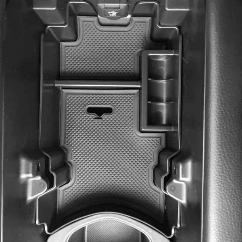 Daiktų talpykla automobiliui "Patogiau nebūna" (Honda Civic)