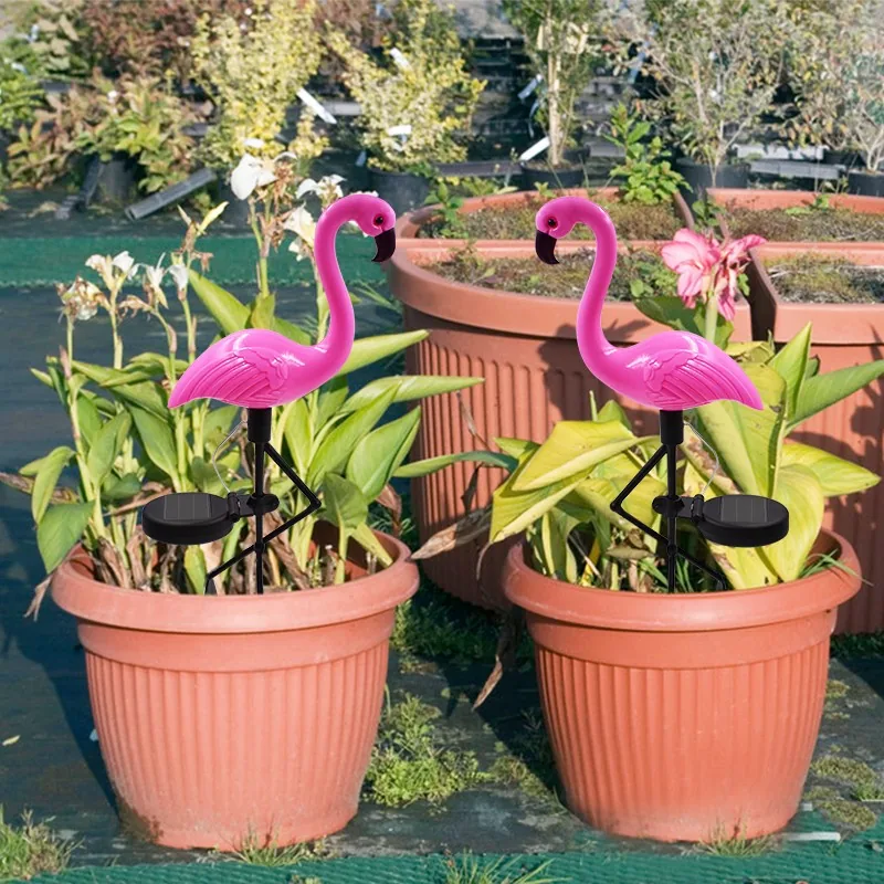 Saulės energija įkraunamas šviestuvas "Puikusis flamingas"