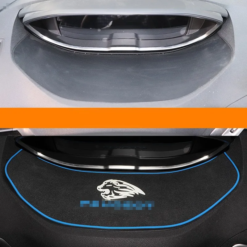 Neslystantis kilimėlis automobiliui "Peugeot Pro 4"