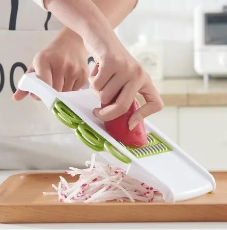 Universali vaisių ir daržovių pjaustyklė "Pro Kitchen 7"