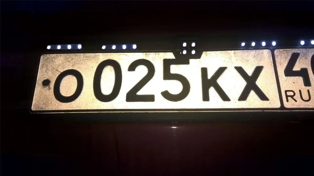 Galinio vaizdo kamera automobiliui "Deluxe Pro Light" (16 LED)