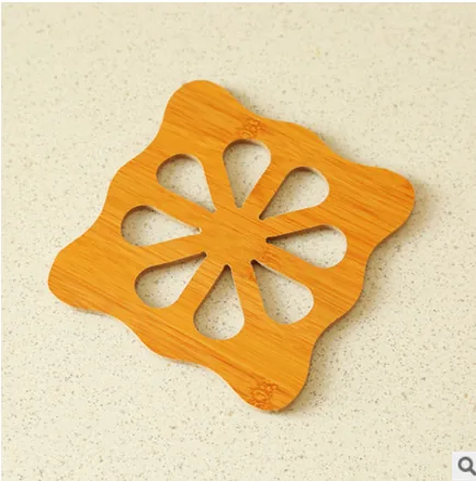 Medinis padėkliukas "Soul Kitchen Flower"