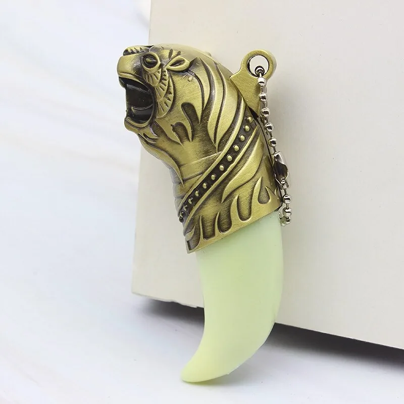 Žiebtuvėlis "Premium Tiger Head"