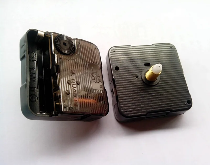 Sieninio laikrodžio mechanizmas "Auksinis raktelis" (18mm ašis