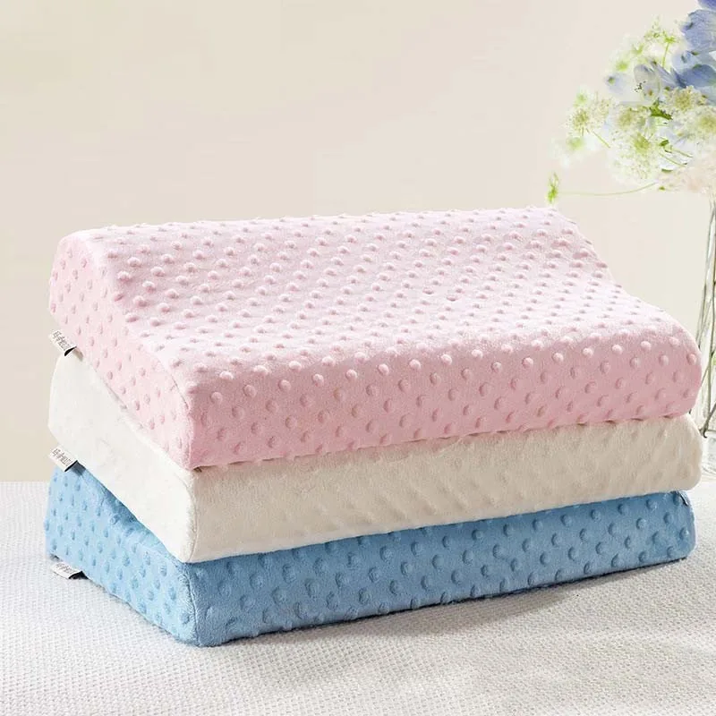Ortopedinė pagalvė miegui "Memory Foam Starter 4" (50 x 30 cm)