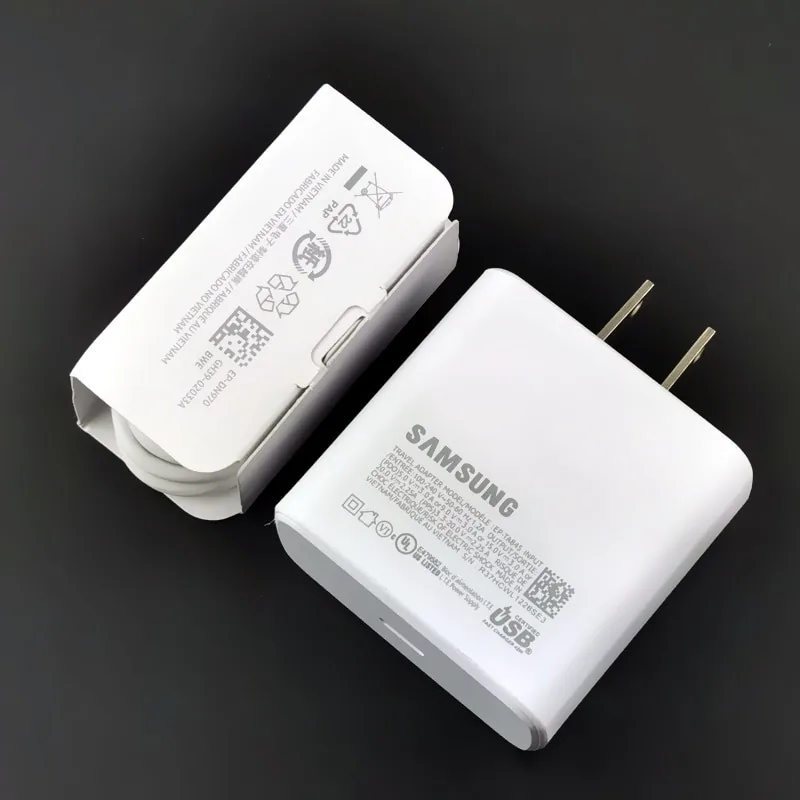 Greitasis įkroviklis "Samsung" (45 W)