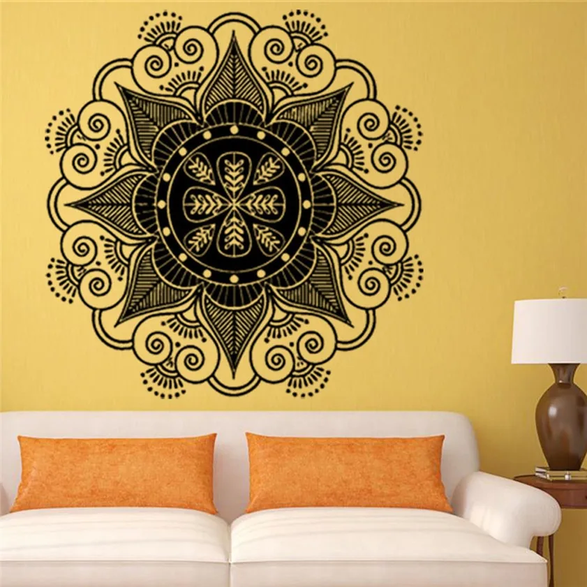 Lipdukas "Nuostabi juodoji mandala" (57 x 57 cm)