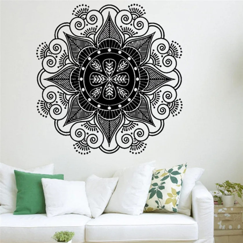 Lipdukas "Nuostabi juodoji mandala" (57 x 57 cm)