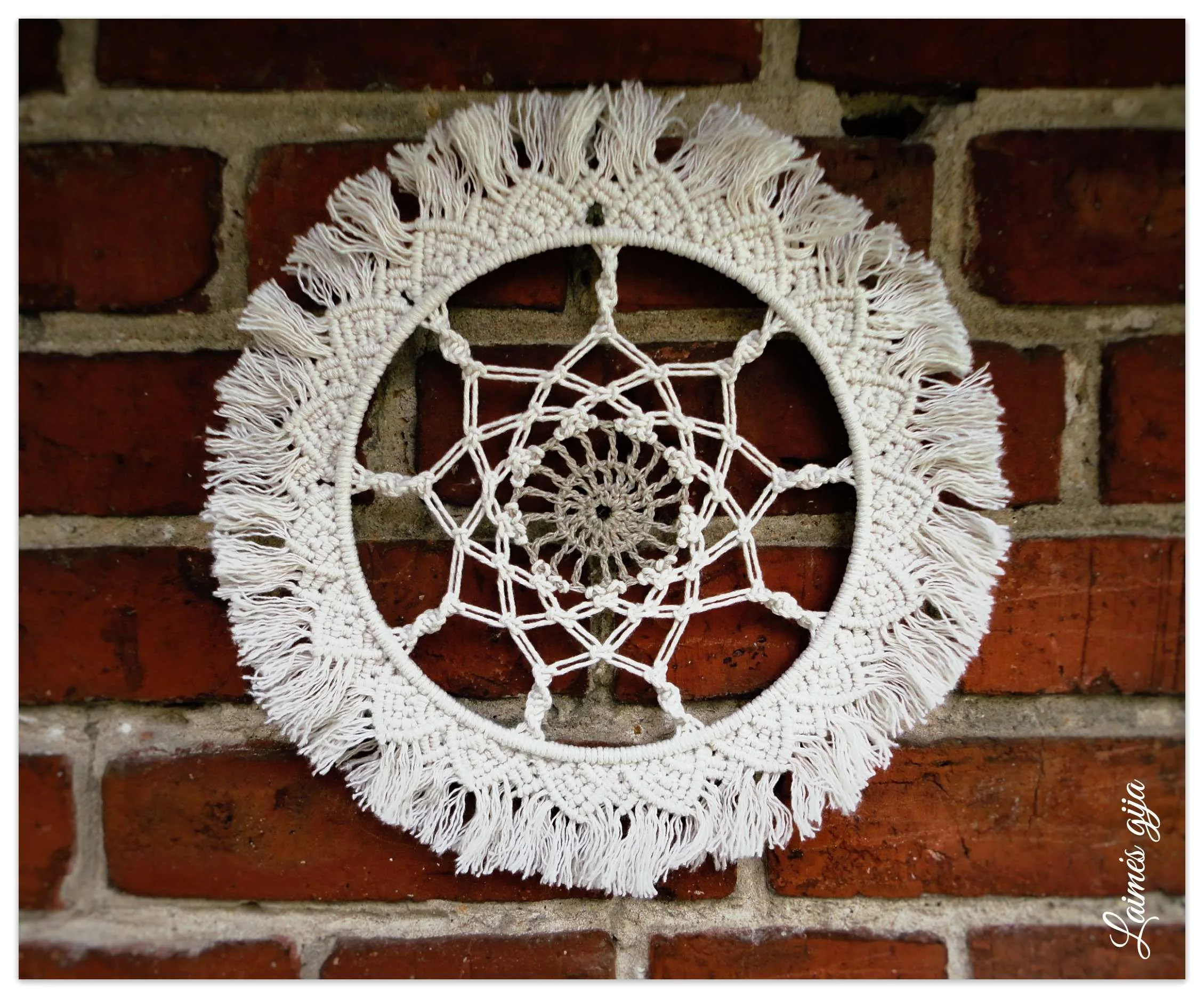 Apvali dekoracija, mandala "Vestuvių dovana"